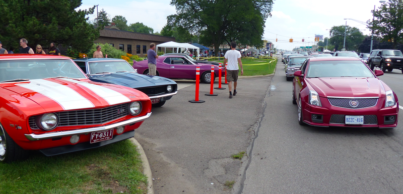 Illustration for article titled The Weirdest And Sexiest Cars That Showed Up To The Woodward Dream Cruise